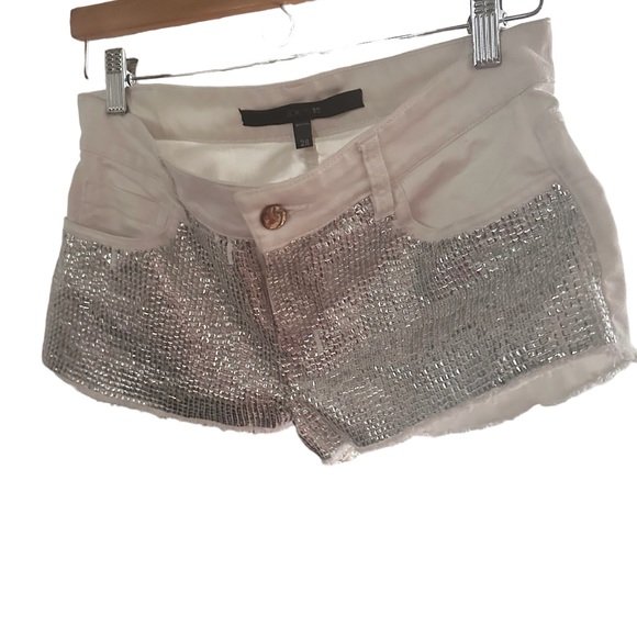 Joe’s shorts - Picture 1 of 4